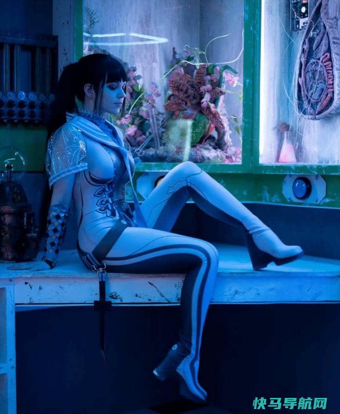 美女剑星伊芙