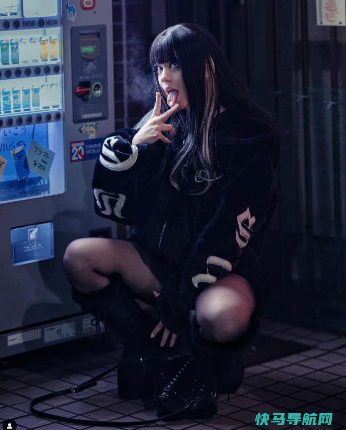 美女剑星伊芙